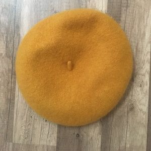 cute yellow beret from urban outfitters!never worn